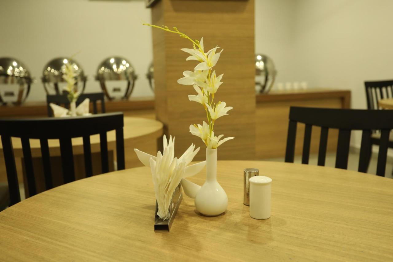 Vips Hotel Olive Siliguri Exterior photo